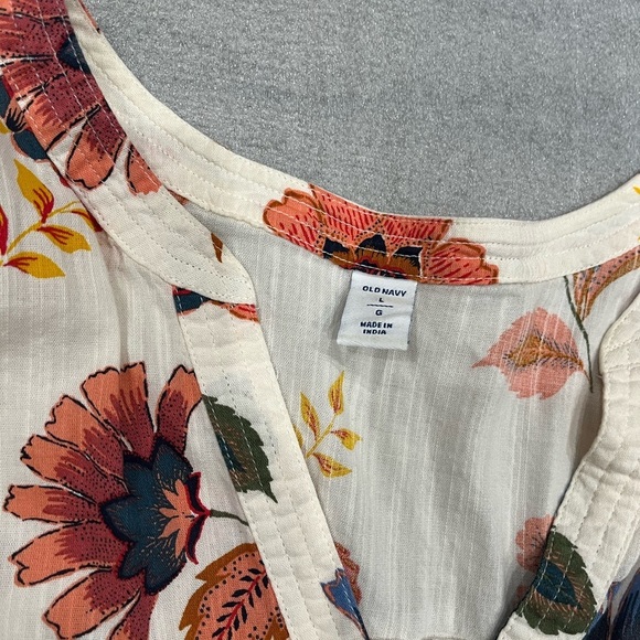 [Ptp:22”]Old Navy  Cream & Floral Print Blouse Sz L NWOT - Picture 3 of 6